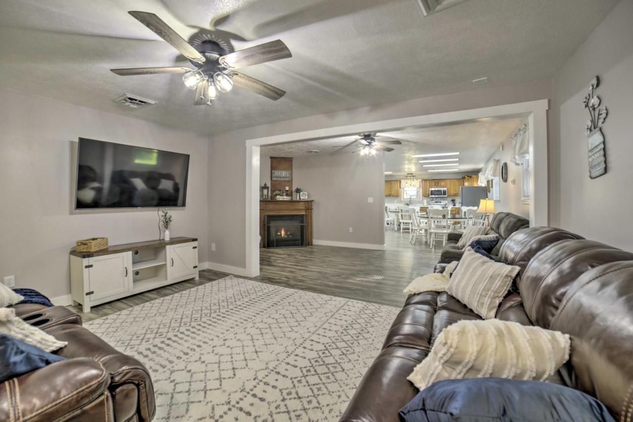 Pet-friendly Home, Work Remotely! Beaver Falls