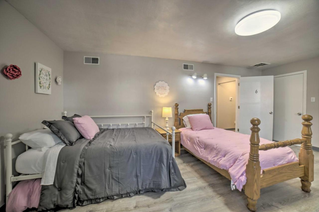 Holiday home Pet-friendly Home, Work Remotely!