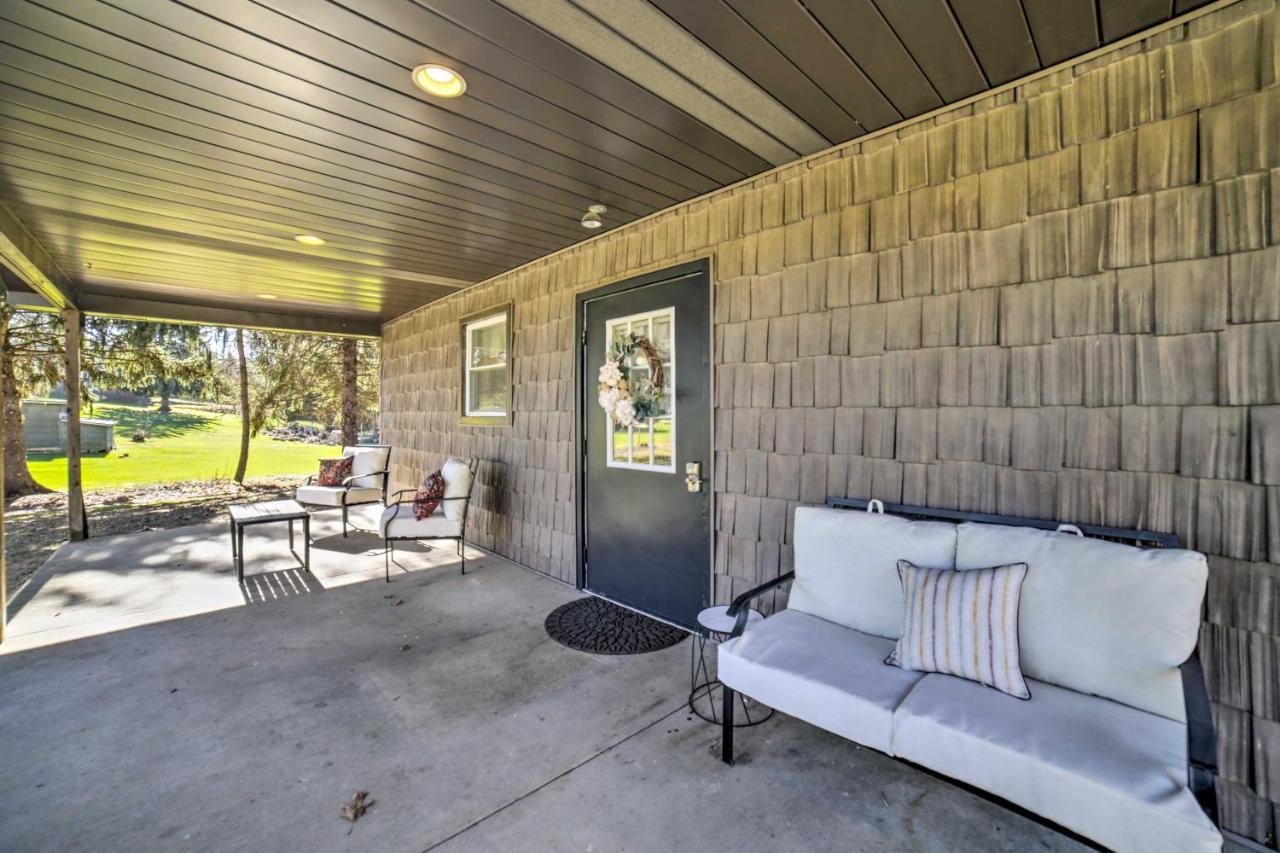 Holiday home Pet-friendly Home, Work Remotely! Beaver Falls