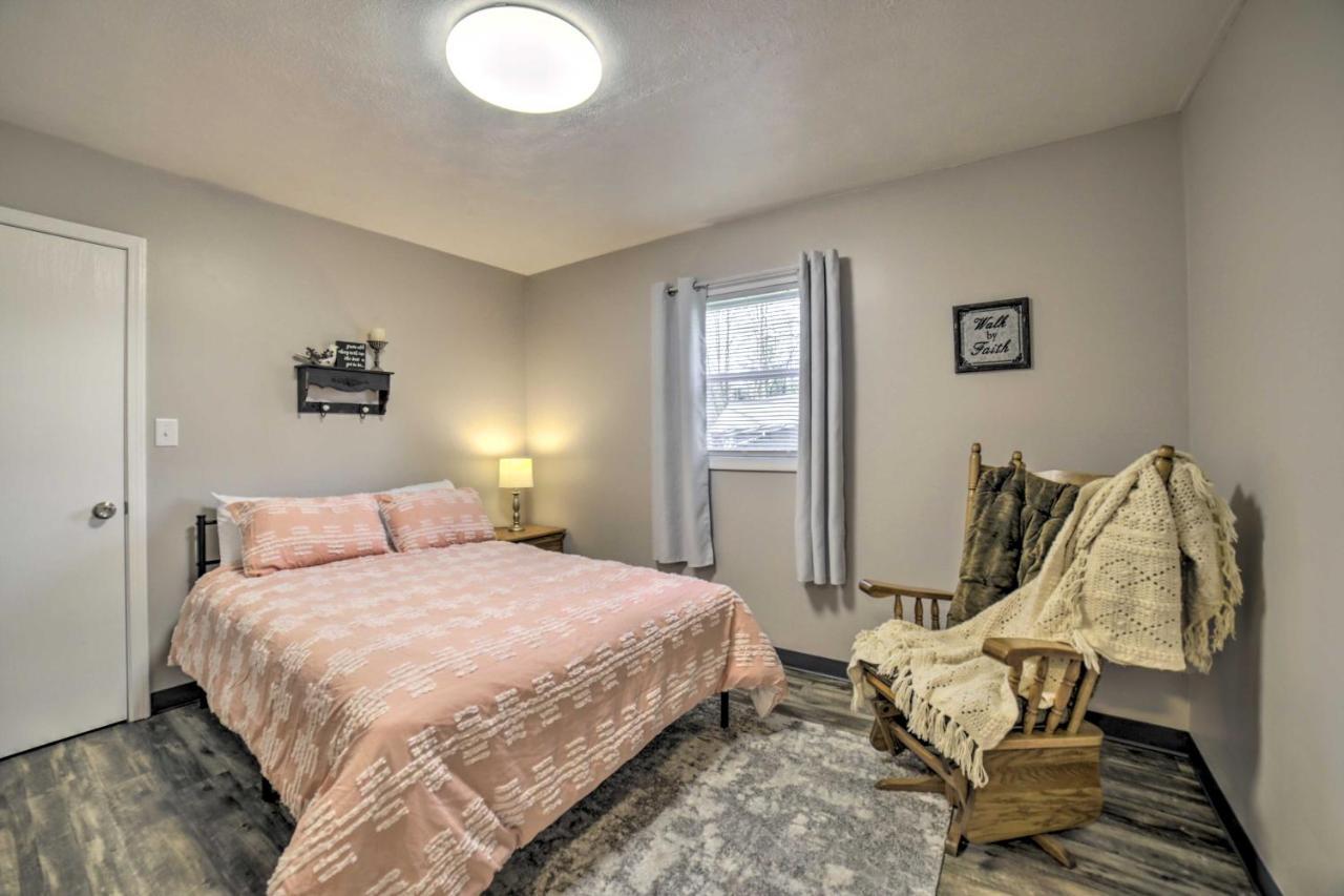 Holiday home Pet-friendly Home, Work Remotely! Beaver Falls